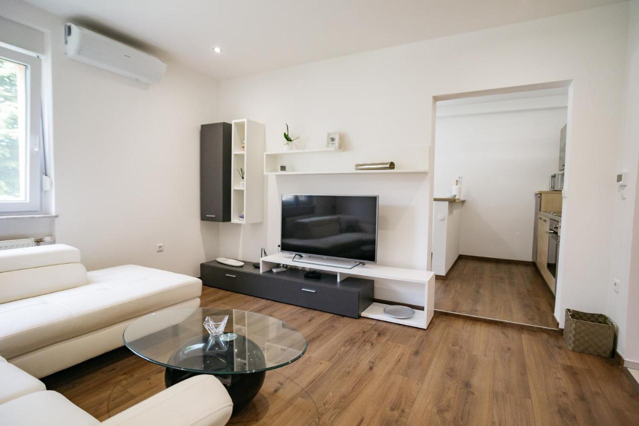 Apartments Sentvid 류블랴나 외부 사진