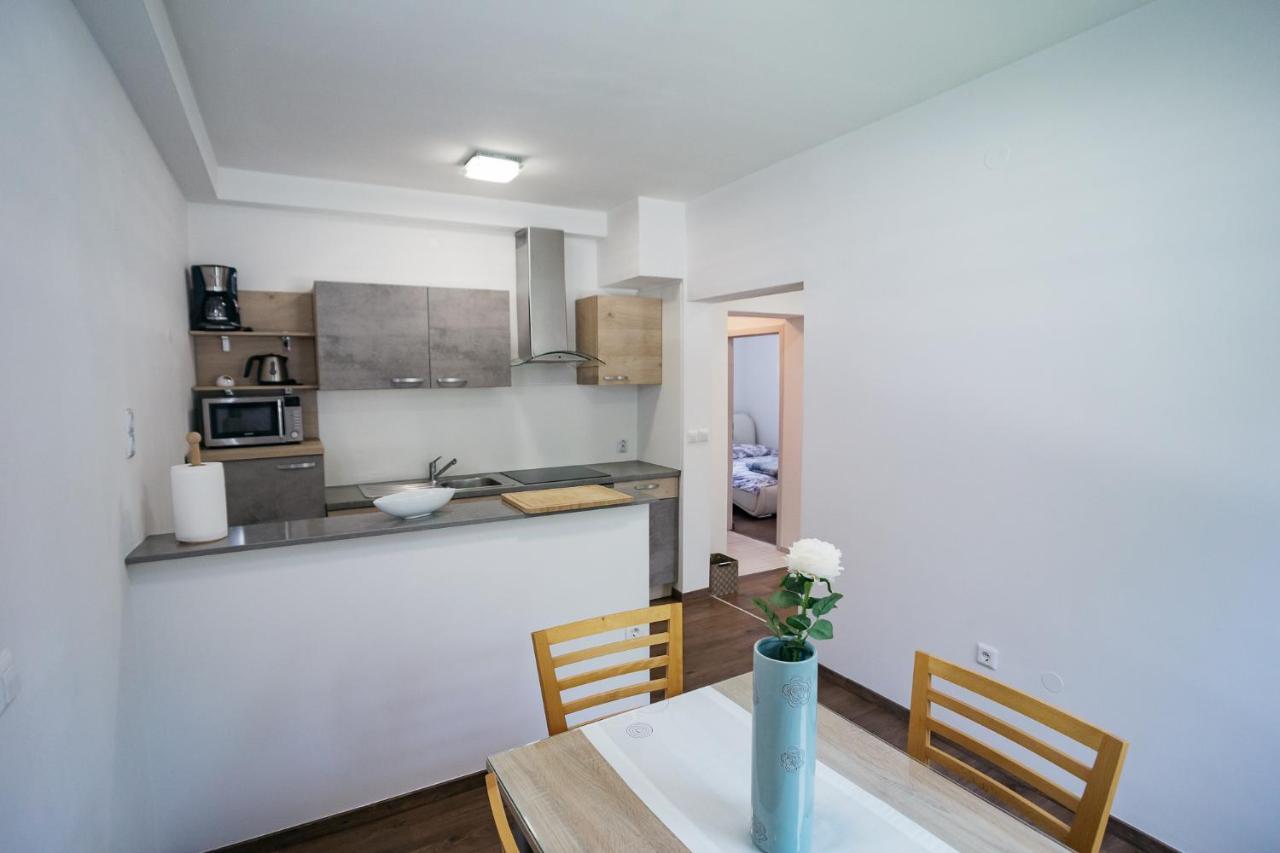 Apartments Sentvid 류블랴나 외부 사진