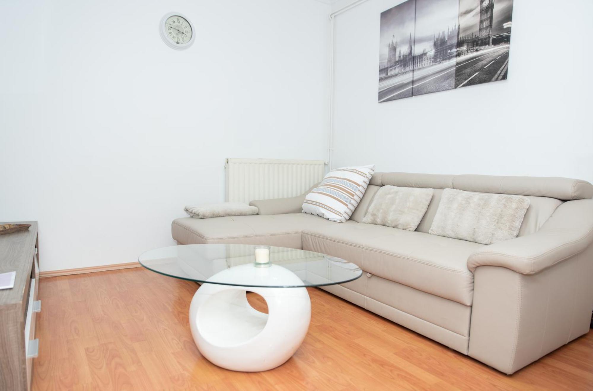 Apartments Sentvid 류블랴나 외부 사진