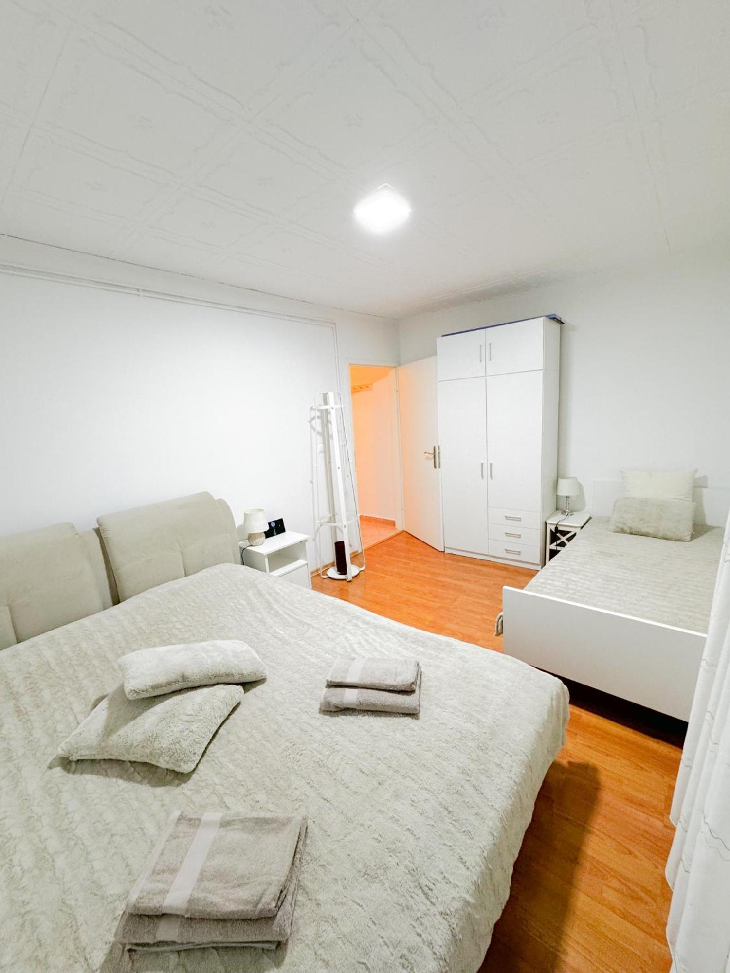 Apartments Sentvid 류블랴나 외부 사진